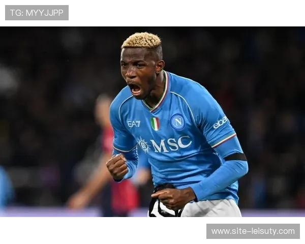 维罗纳门将蒙蒂普神扑化解奥斯梅恩近距离头球